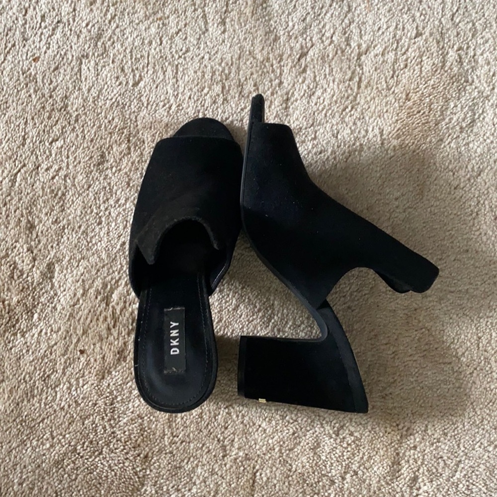 DKNY heels